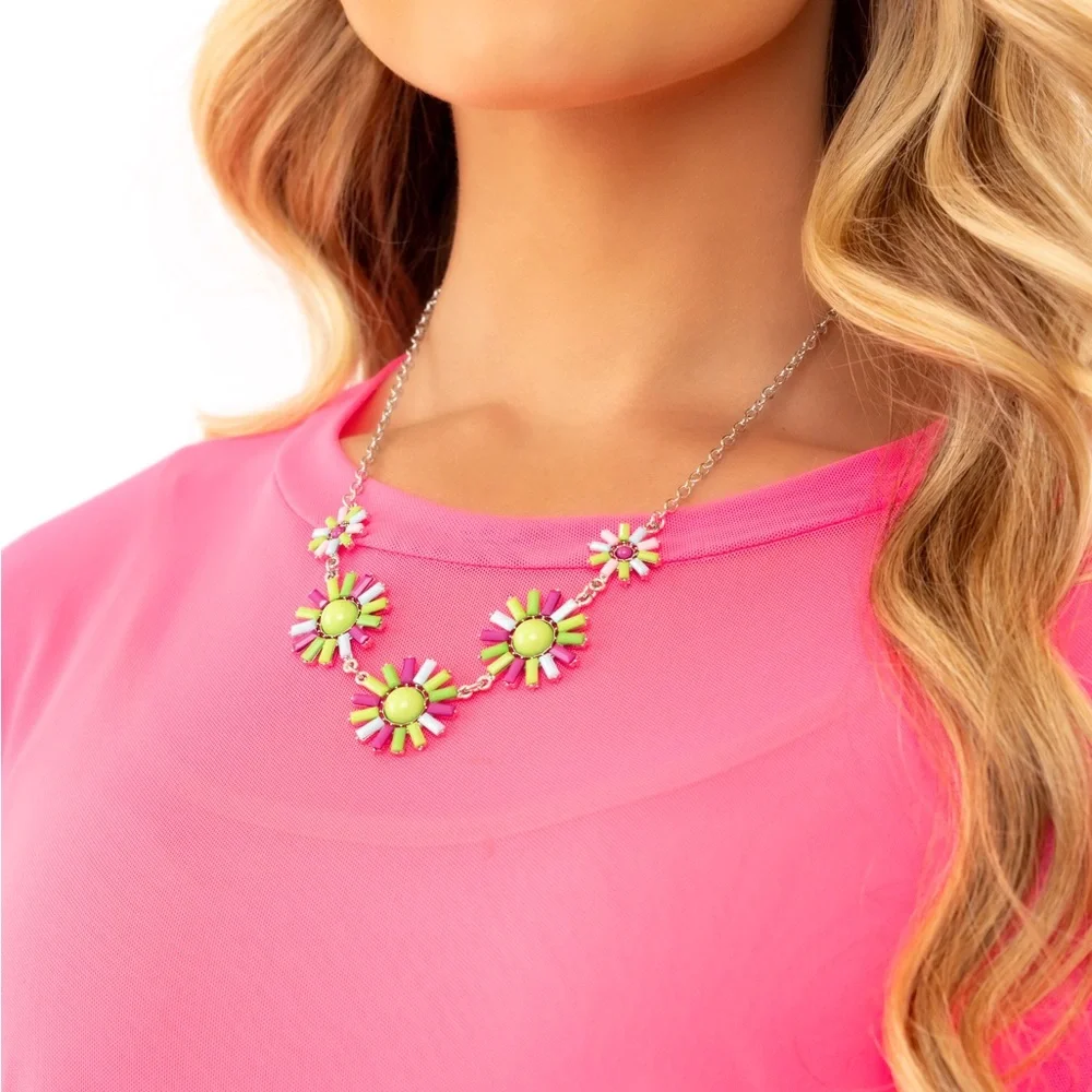 Set - Picture 5 of 6